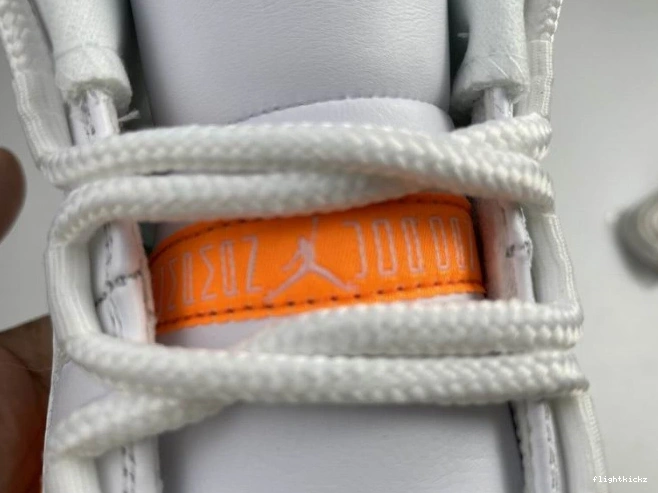 CITRUS BRIGHT LOW 11 RETRO AH7860-139 JORDAN AIR 1020